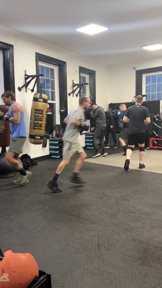 Getting better together 🥊. #cobraboxingandfitness